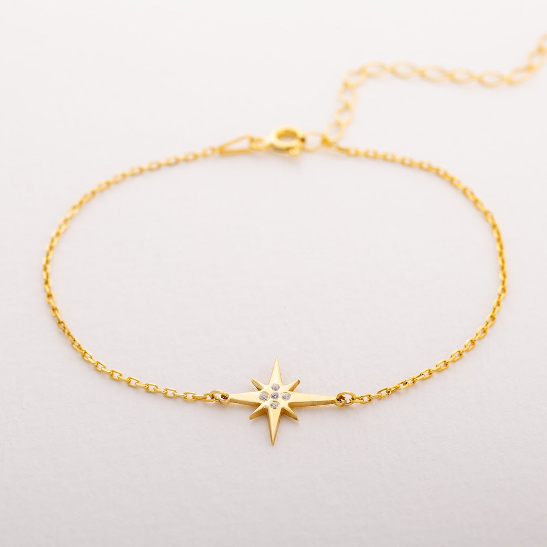 Compass Star Bracelet Gold Dainty