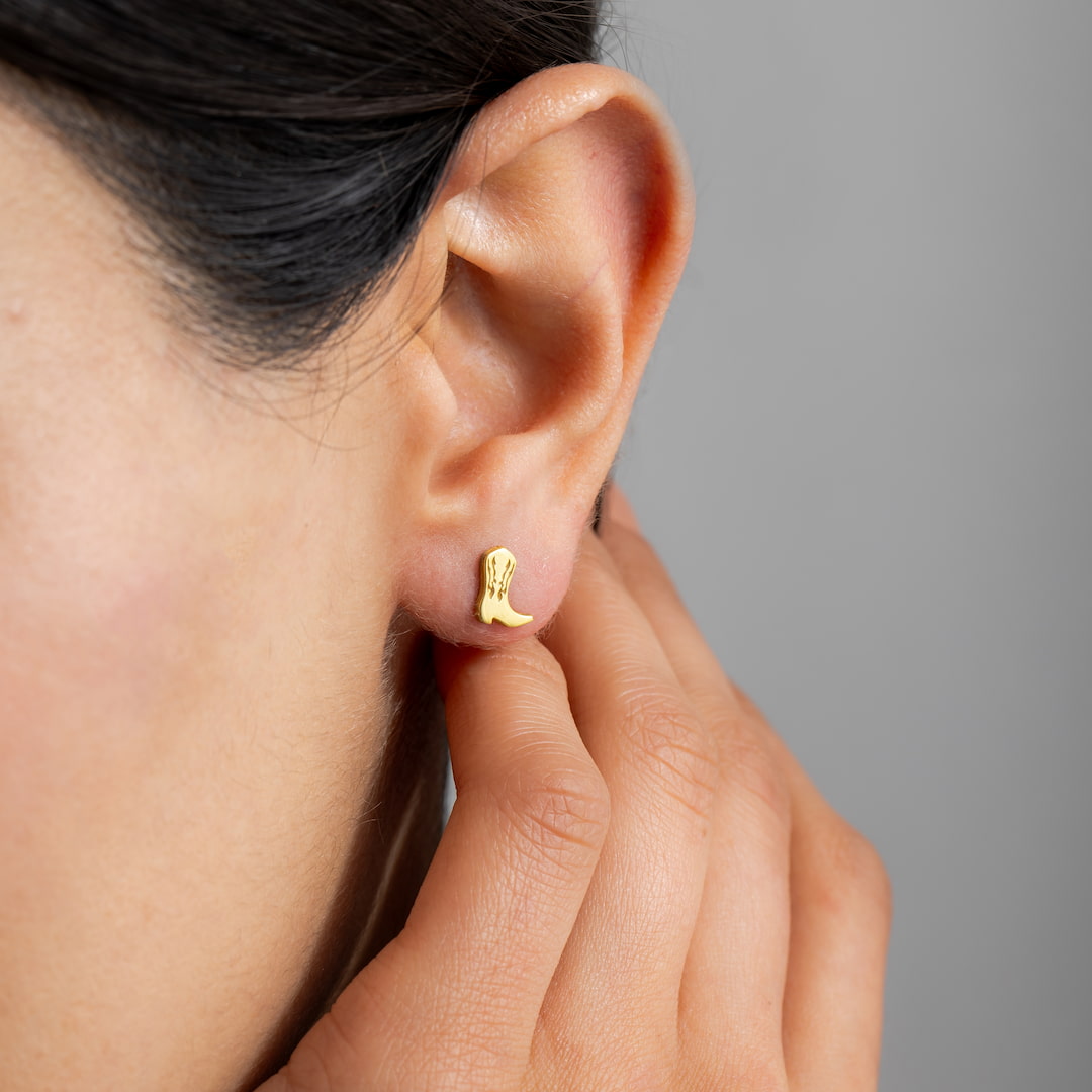 Cowboy stylish earrings