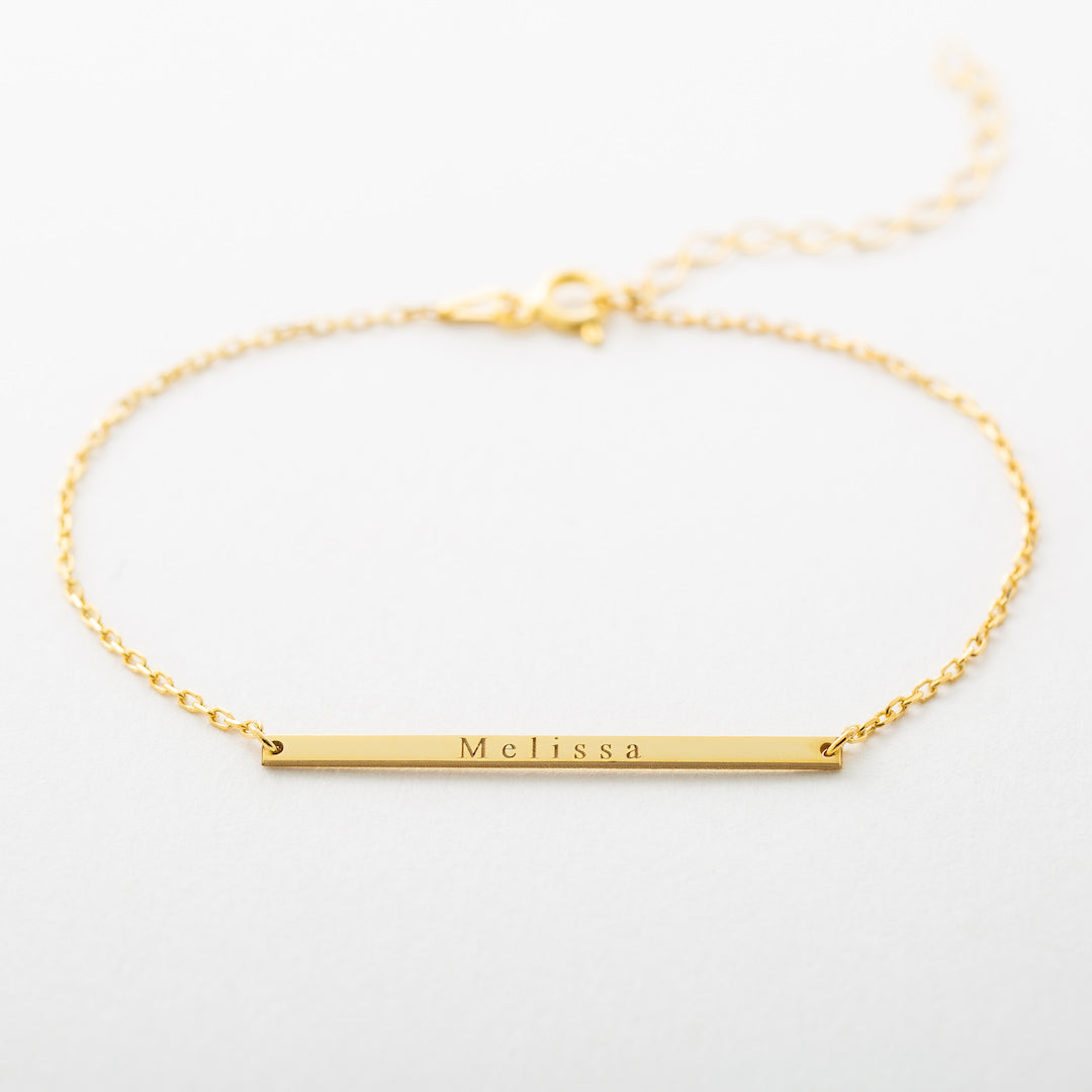 Custom engraved bar bracelet gift for mothers day