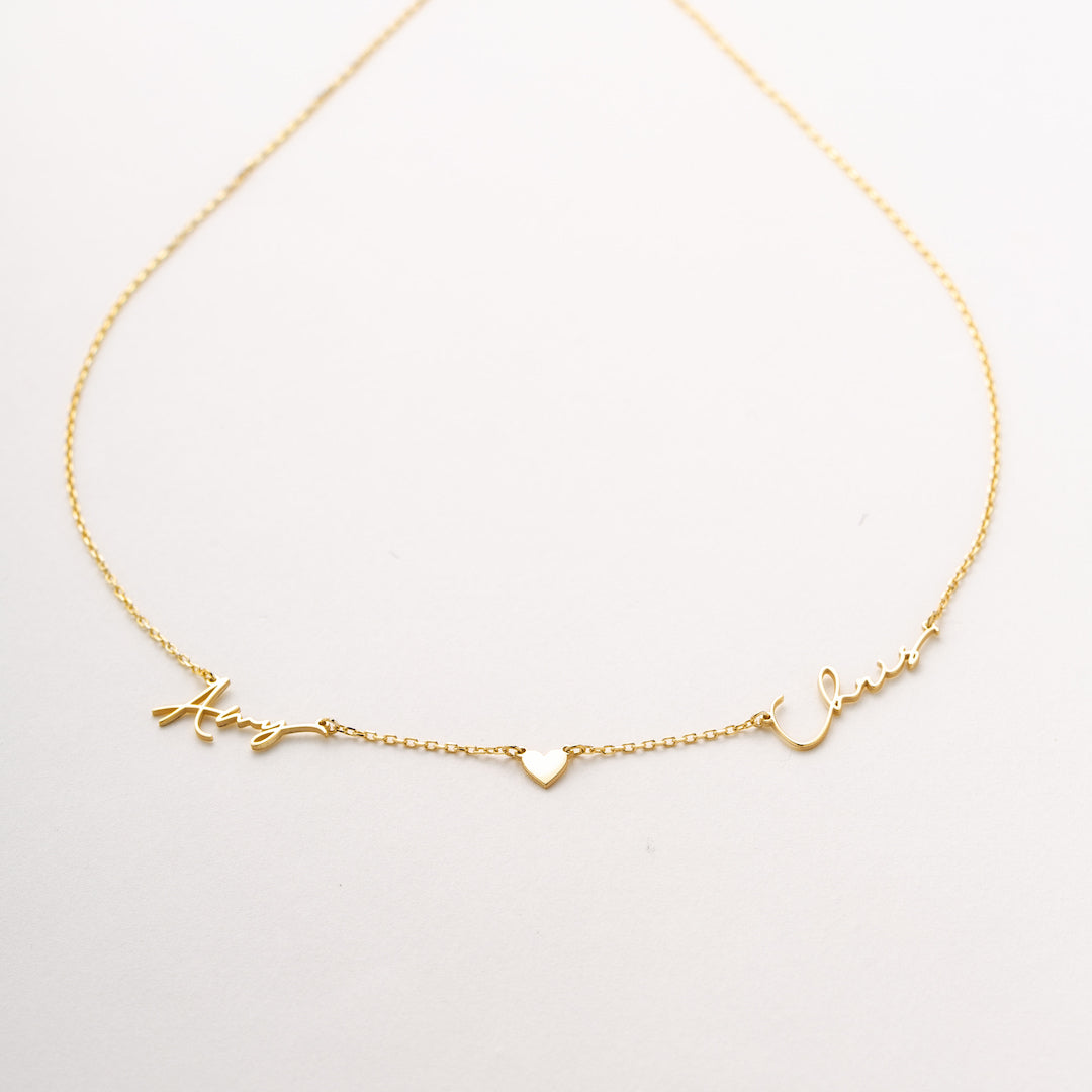 Personalized double name necklace with heart
