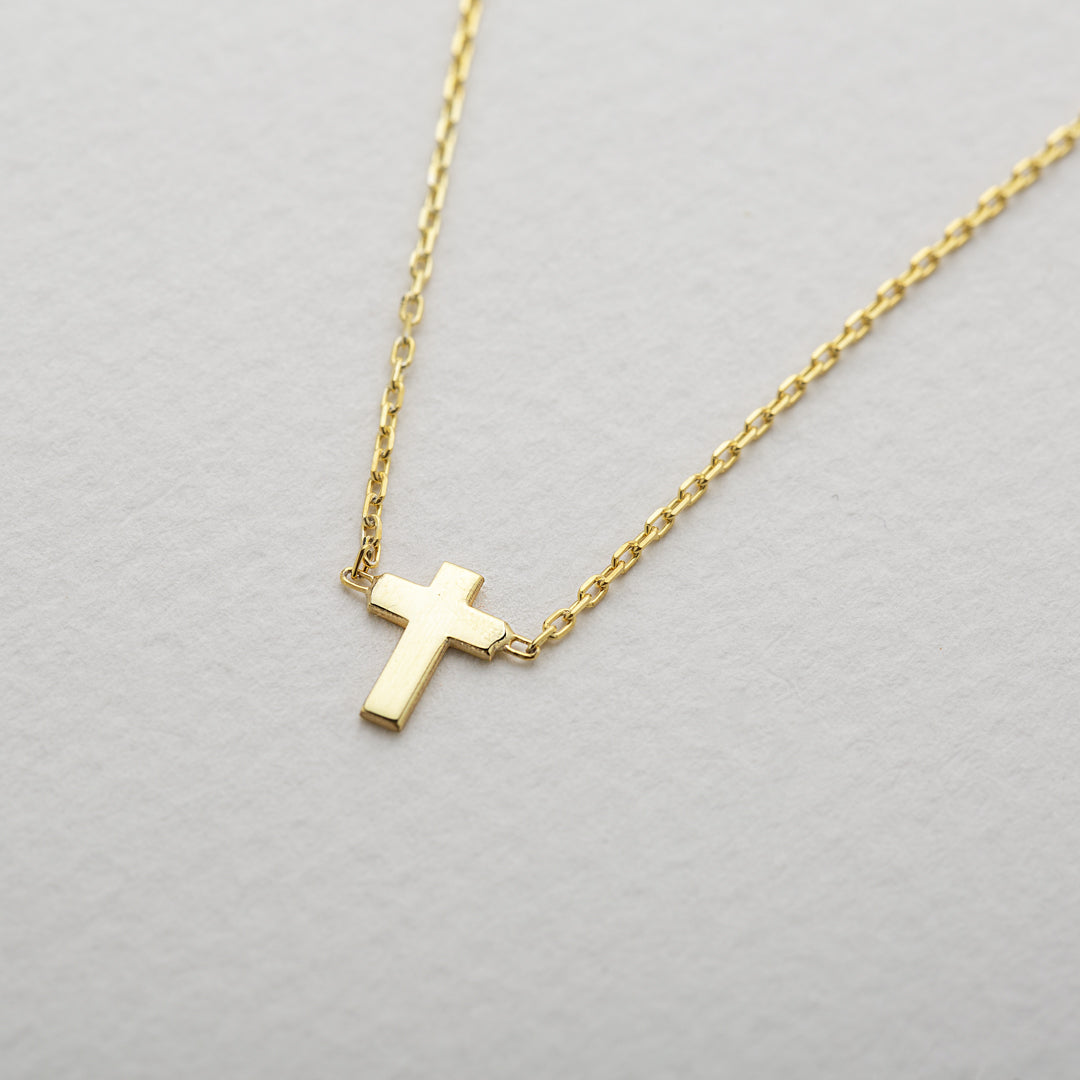 14K Gold Cross Necklace reviews