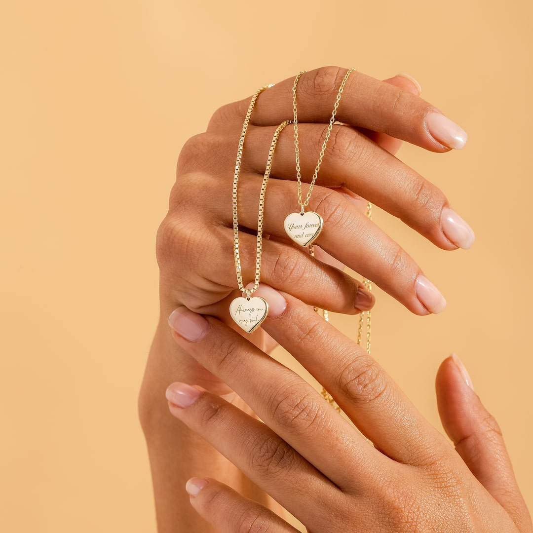Engraved Heart Pendant in Cable Chain and Box Chain