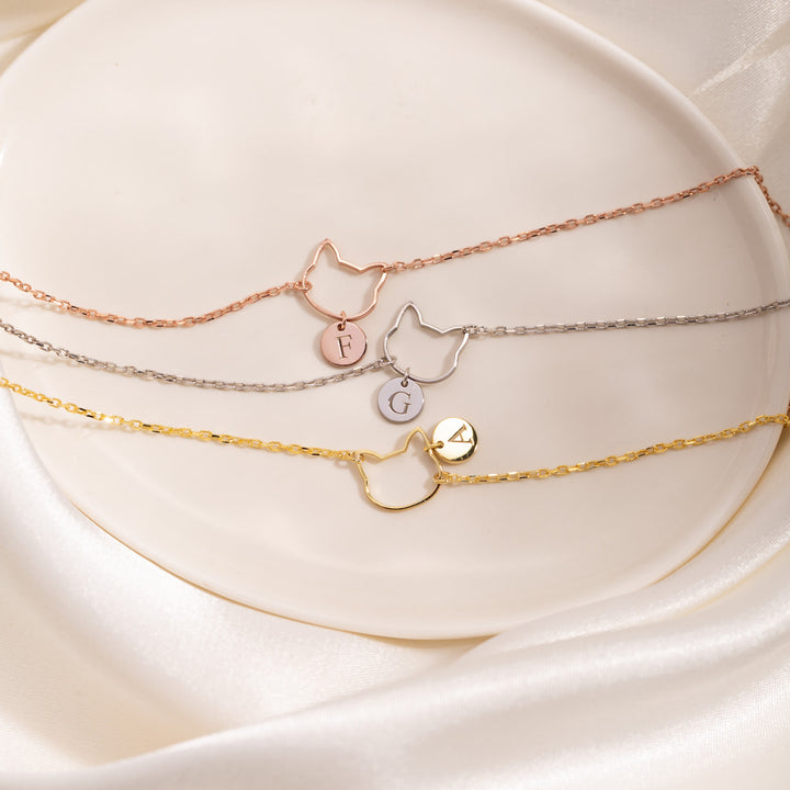 Cat Face Disc Initial Bracelet