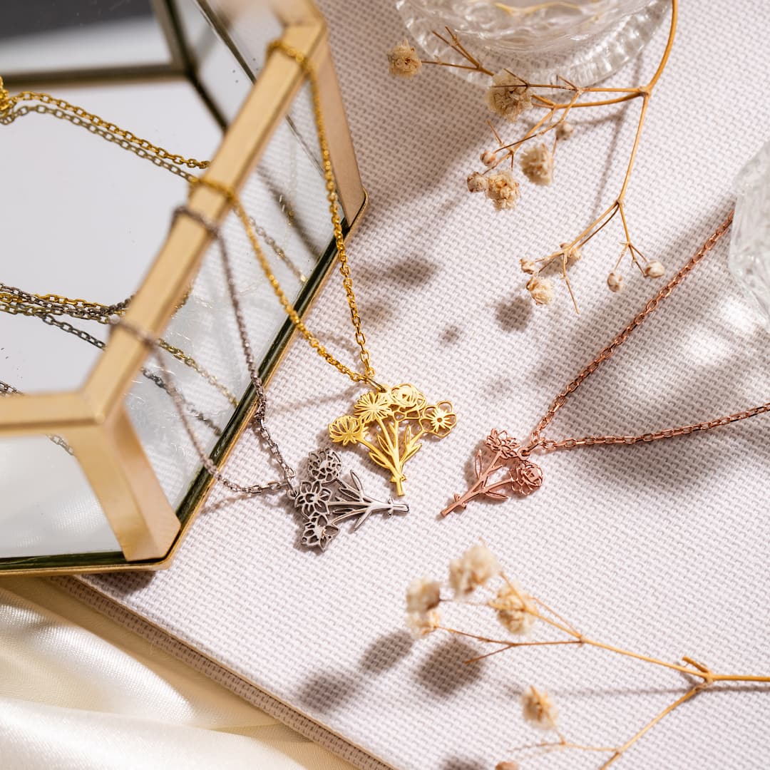 Custom Necklace with Birthflower Family Tree