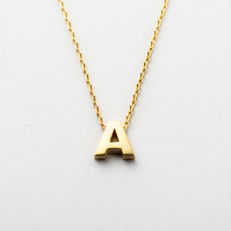 Initial necklace by Silveristic