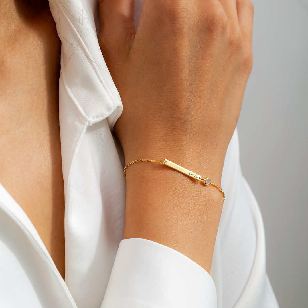 Minimalist bar bracelet
