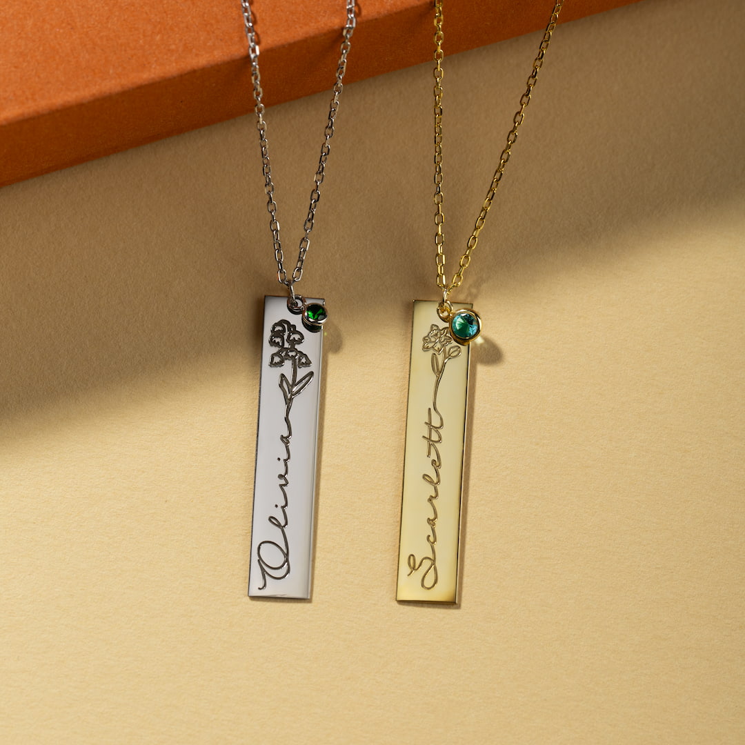 Birthflower Bar Necklace with Name & Birthstone