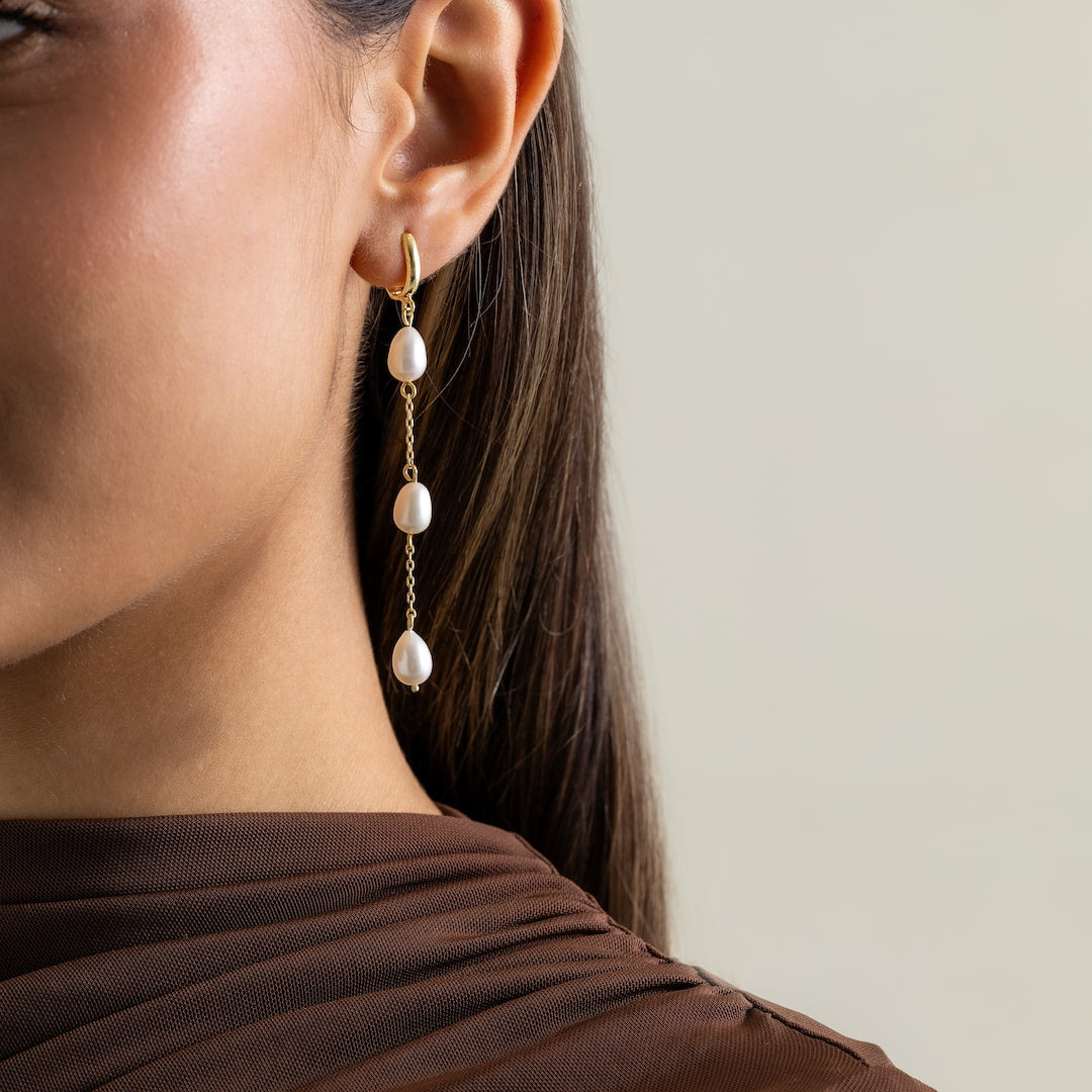 Pearl Dangling Earrings