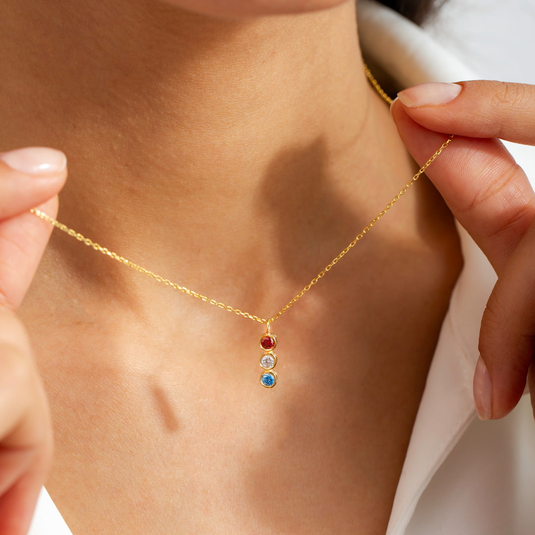 Vertical Family Birthstone Necklace 