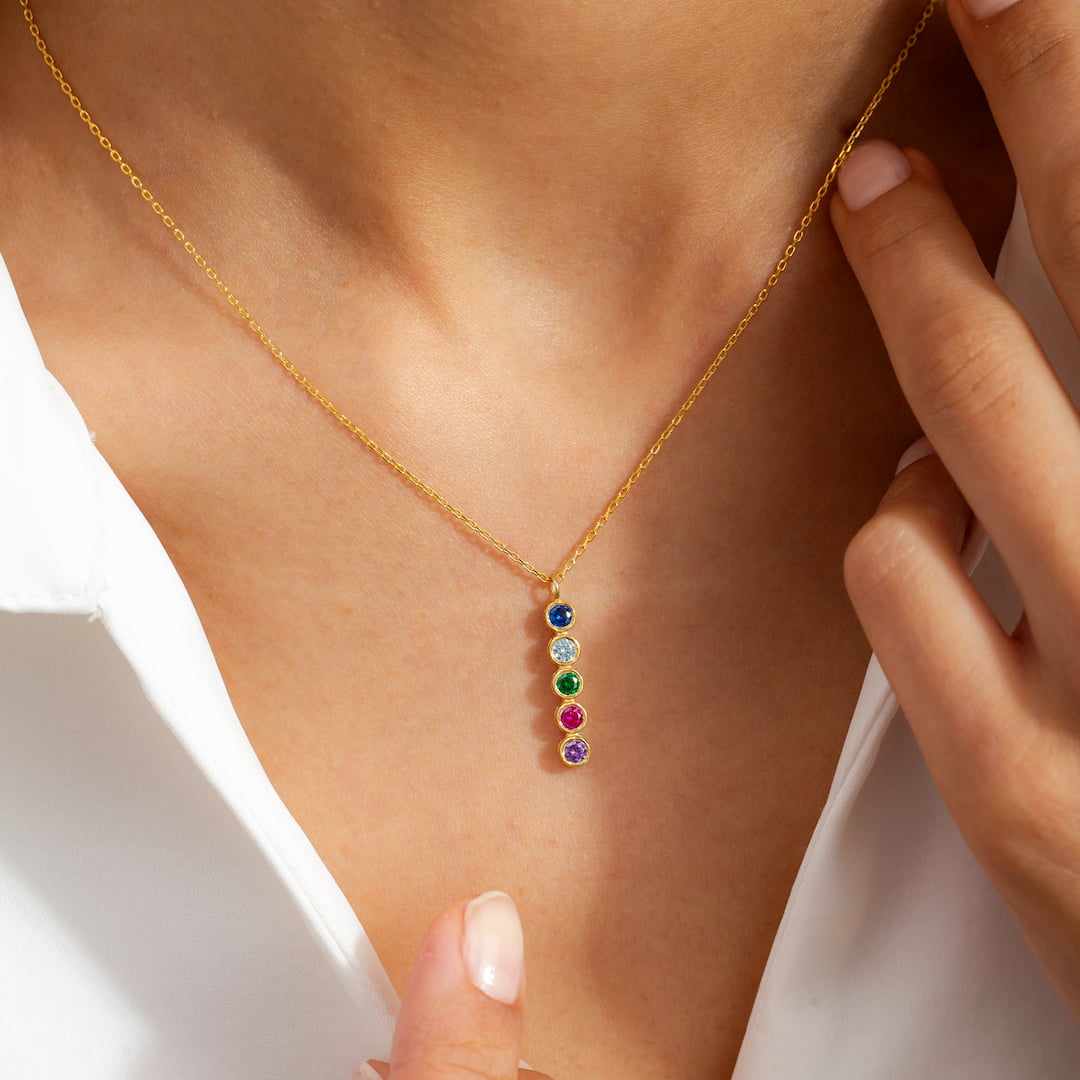 Vertical Family Birthstone Necklace 