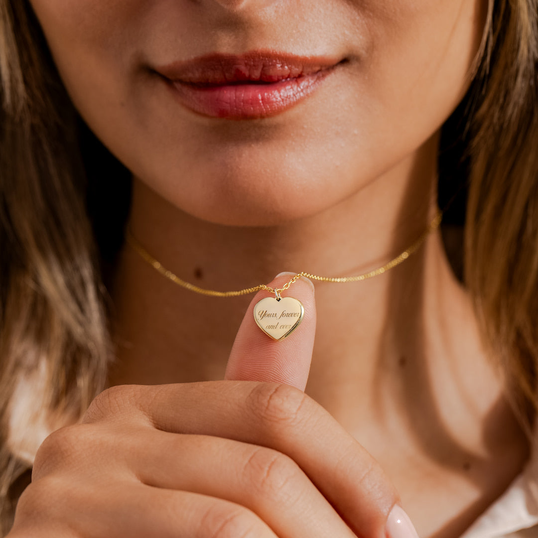 Engraved heart shaped pendant