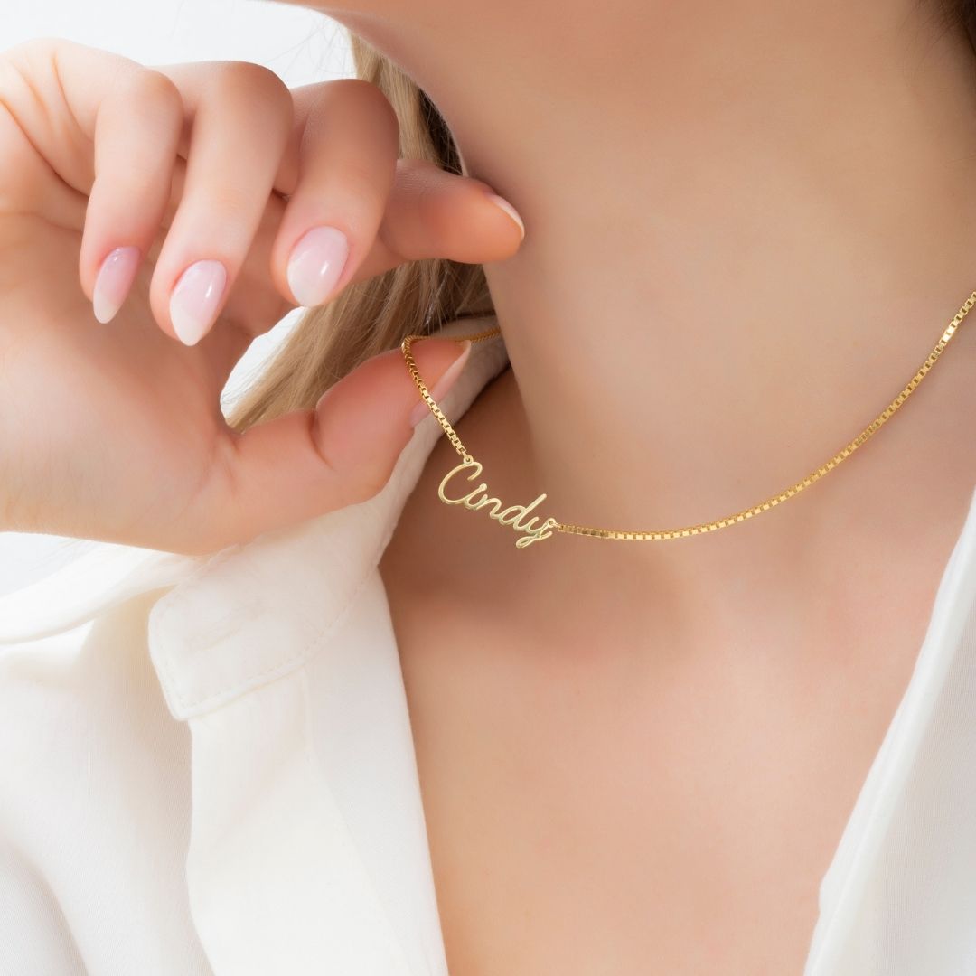 Name Necklace with Box Chain