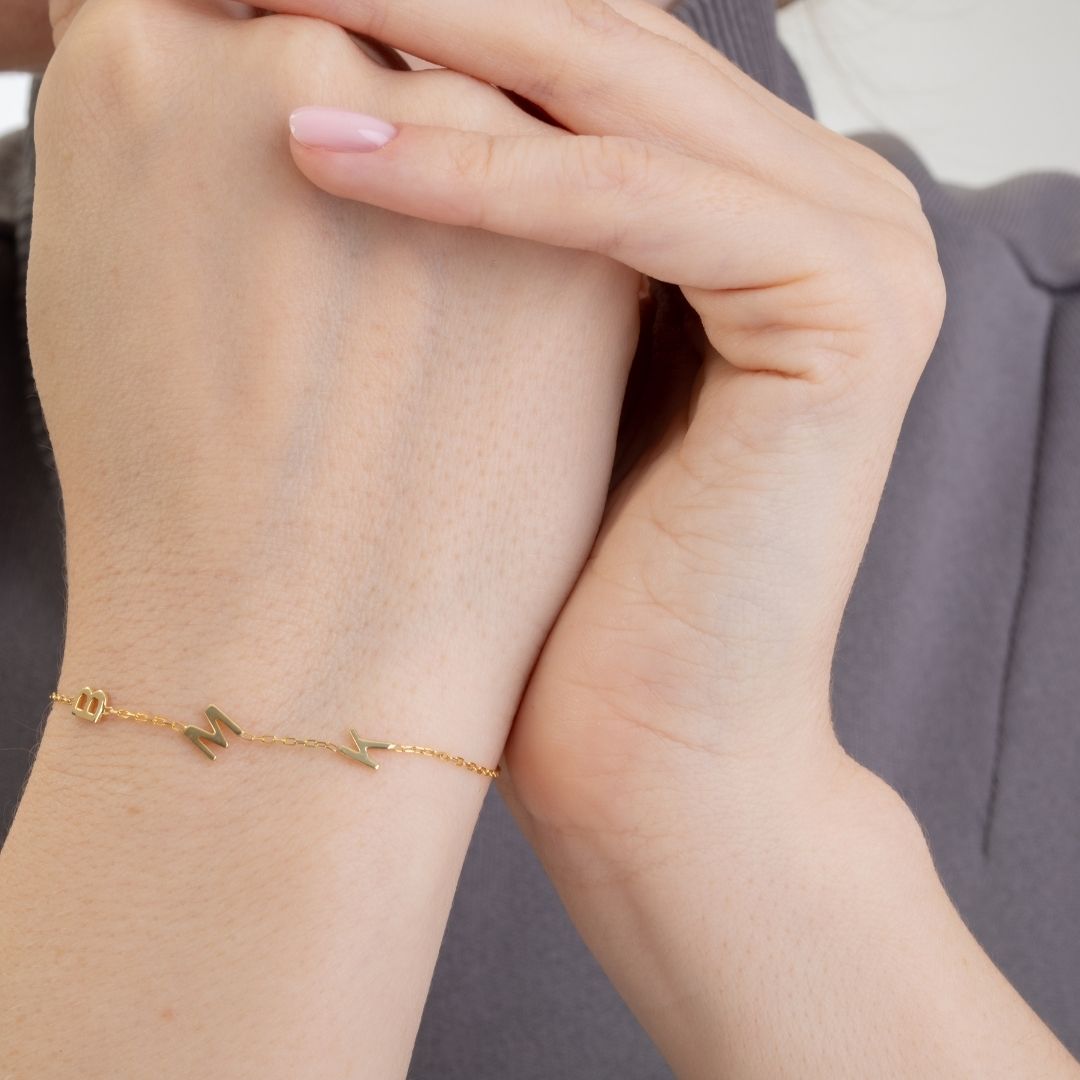 Personalized Letter Bracelet for women Personalized Custom Letter Bracelet For women Christmas Gift for her Valentine's day gift Mother's Day Gift Mom Gift Mama Gift 